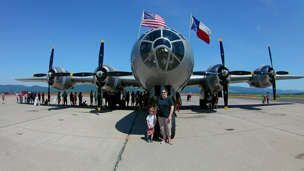 Boeing B-29 Superfortress (N529B) - The AMERICAN AIRPOWER HERITAGE FLYING MUSEUM stopped into Scranton Intl Airport bringing "FIFI" for tours and flights. 