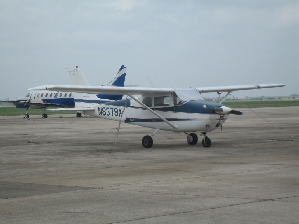 Cessna Skyhawk (N8379X)