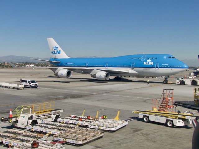 Boeing 747-400 (PH-BFB)