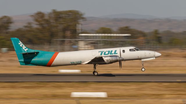 Fairchild Dornier SA-227DC Metro (VH-UZP)