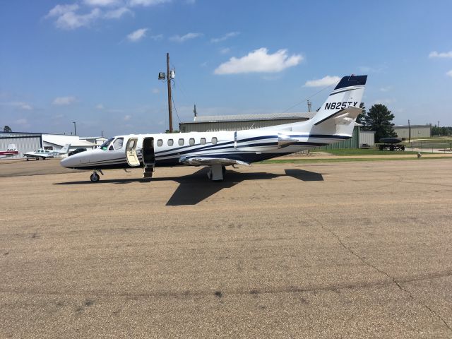 Cessna Citation V (N825TX)
