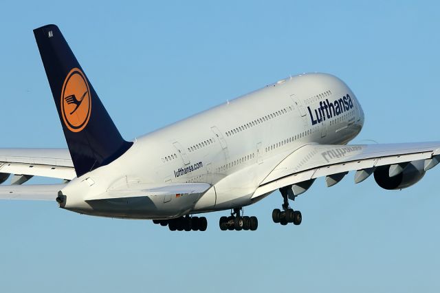 Airbus A380-800 (D-AIMA)