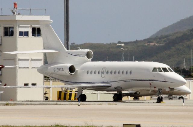 Dassault Falcon 900 (G-ENXA)