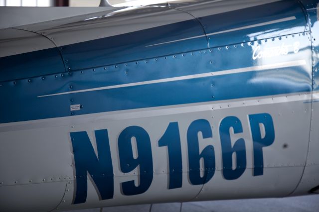 Piper PA-24 Comanche (N9166P)