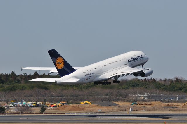 Airbus A380-800 (D-AIMA) - 2012/3/27