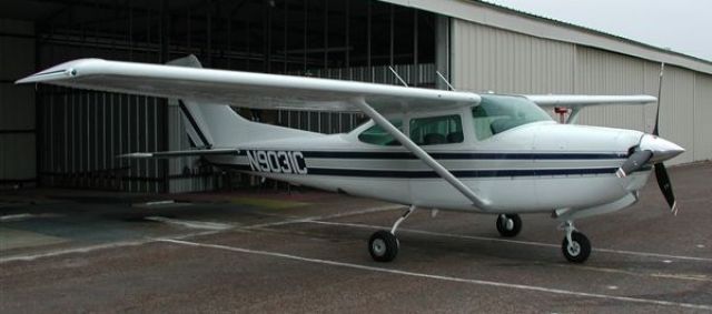 N9031C — - The former queen of the Southwest Flying Club at David Wayne Hooks.  1979 182RG, GNS430w, Stec 55X. SOLD