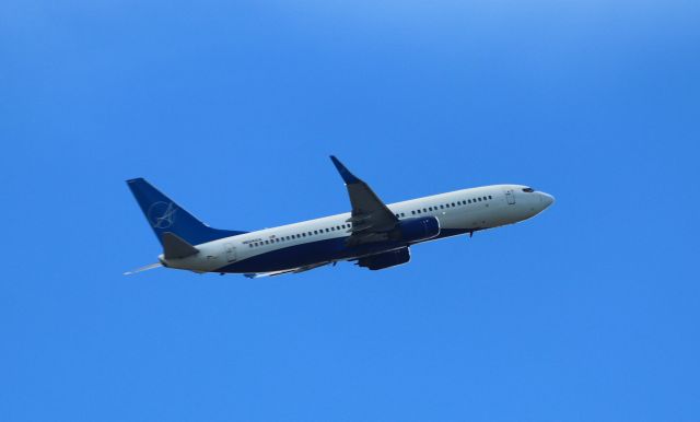 Boeing 737-800 (N624XA) - 8/20/22 departing Rwy 8R