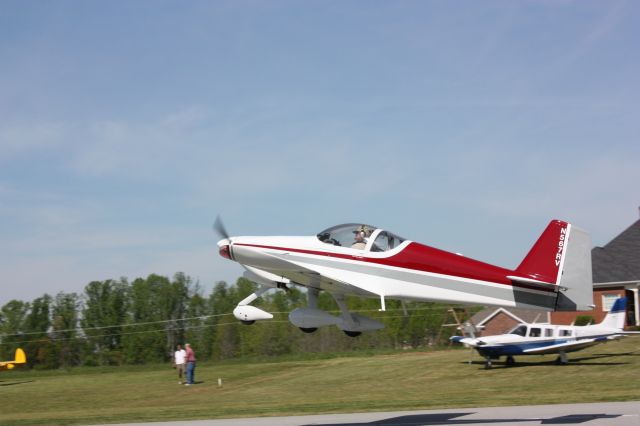 Vans RV-6 (N567RV) - Photo by Judy Ellis