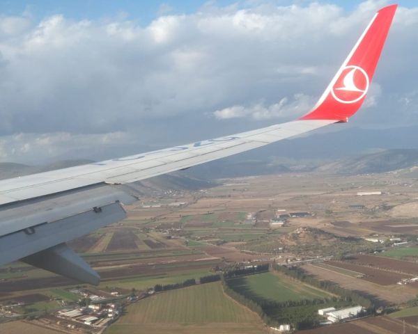 Boeing 737-800 (TC-JZG) - IST-BJV