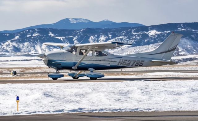 Cessna Skylane (N52795)