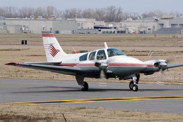 Beechcraft 55 Baron (N5722K) - March 2013