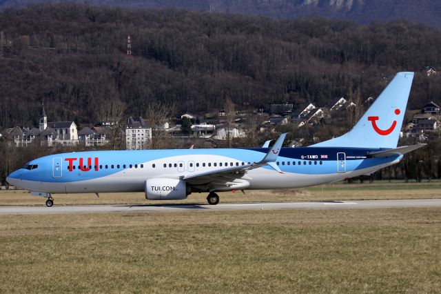 Boeing 737-800 (G-TAWD)