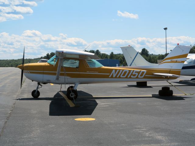 Cessna Skyhawk (N10150)