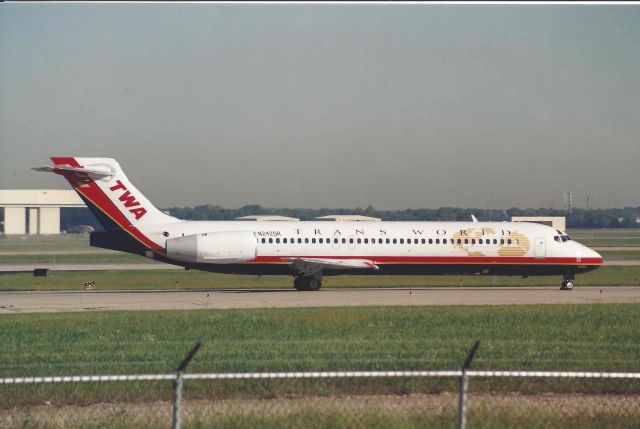 Boeing 717-200 (N2425A)