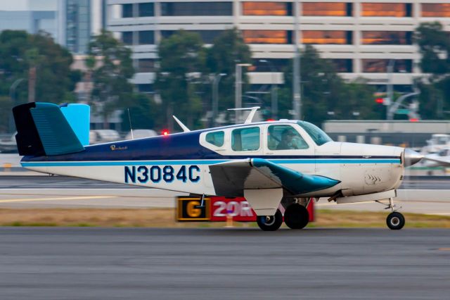 Beechcraft 35 Bonanza (N3084C)