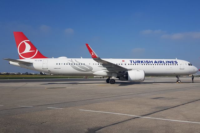 Airbus A321neo (TC-LTB)