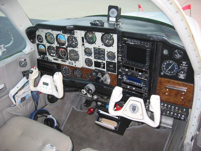 Beechcraft Bonanza (36) (N500SB)