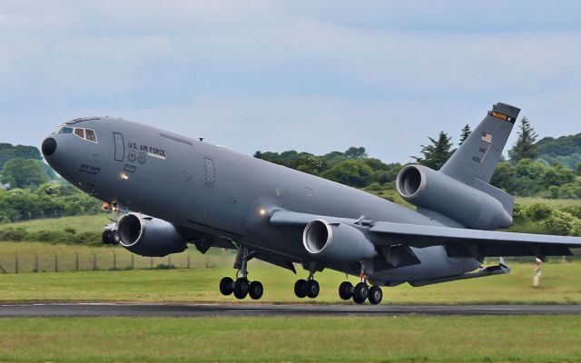 84-0192 — - usaf mcguire kc-10a 84-0192 dep shannon 11/6/16