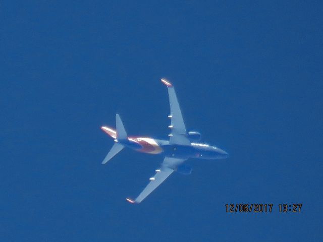 Boeing 737-700 (N7711N)