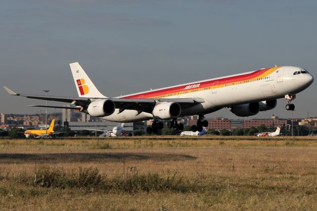 Airbus A340-600 (EC-INO)