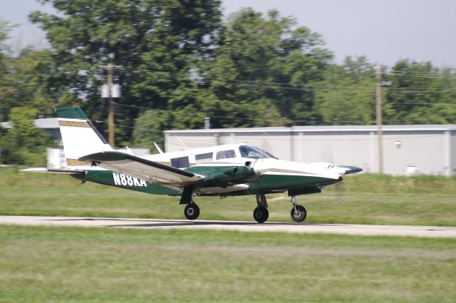 Piper Seneca (N88KA)