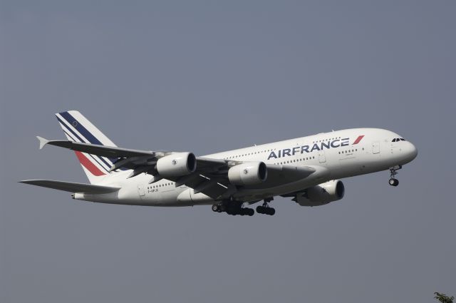 Airbus A380-800 (F-HPJC) - Final Approach to Narita Intl Airport Rwy34L on 2013/07/10