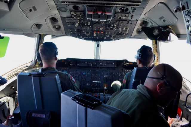 McDonnell Douglas DC-10 — - 2d ARS - "Second to None"