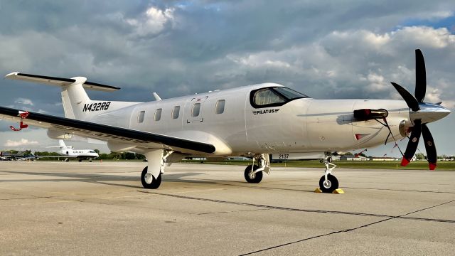 Pilatus PC-12 (N432RB) - A polar bear-esque, Pilatus PC-12 NGX, @ Basler Flight Service during EAA AirVenture ‘22. 7/27/22. 