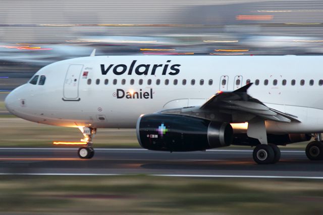 Airbus A320 (N507VL) - Panning Daniel