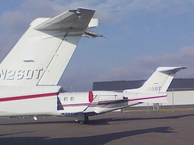 Learjet 45 (N26QT)