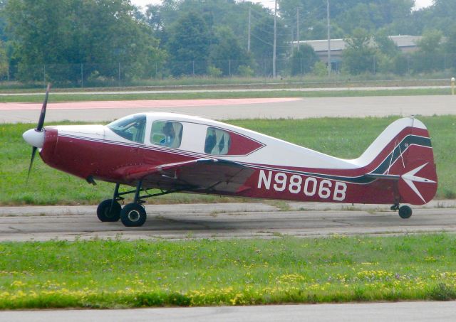 BELLANCA Viking (N9806B) - At AirVenture. 1958 BELLANCA 14-19-2