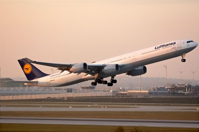 Airbus A340-600 (D-AIHH)