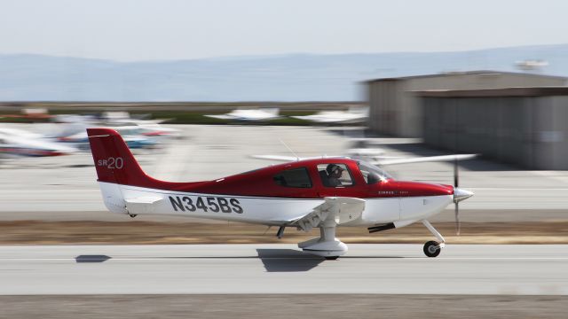 Cirrus SR-20 (N345BS) - Great looking SR20!