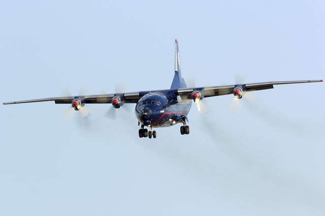 Antonov An-12 (UR-CGV)