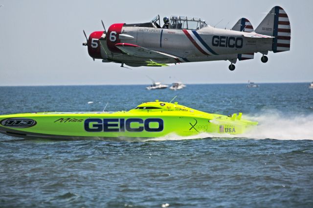 — — - Geico Skytype, 2014 Jones Beach Airshow