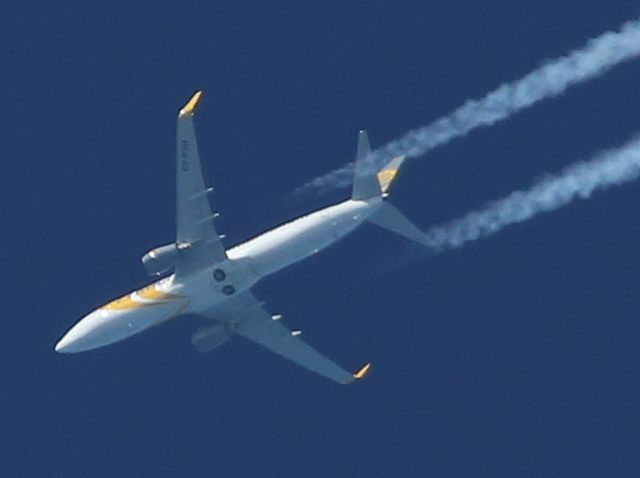 Boeing 737-800 (OY-PSH) - VERTICAL COTE VENDEE 37 000 FT 24-02-14