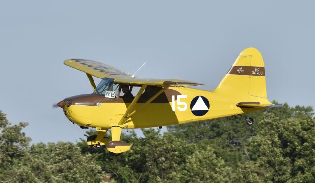 STINSON Voyager (10) (N36709) - Airventure 2016