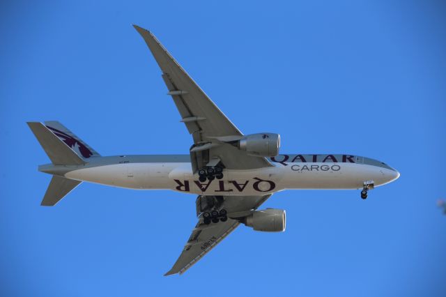 BOEING 777-200LR (A7-BFP)