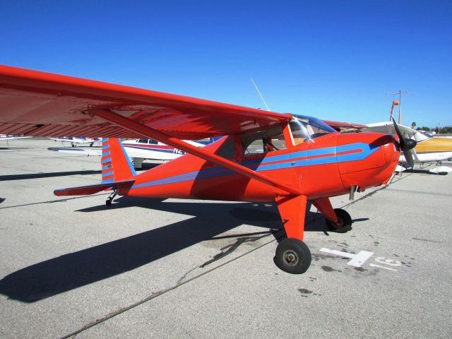 Experimental 100kts-200kts (N1449B) - Parked at Fullerton