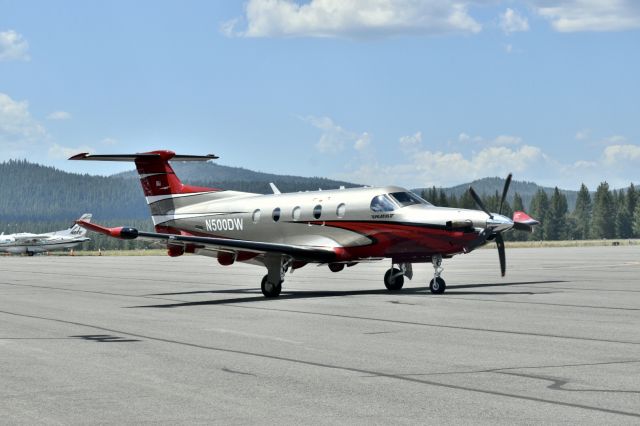 Pilatus PC-12 (N500DW)