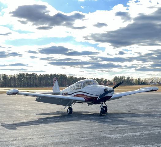 North American Navion (N2474T)