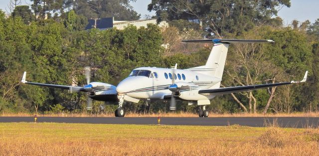 Beechcraft Super King Air 200 (PP-RZN)