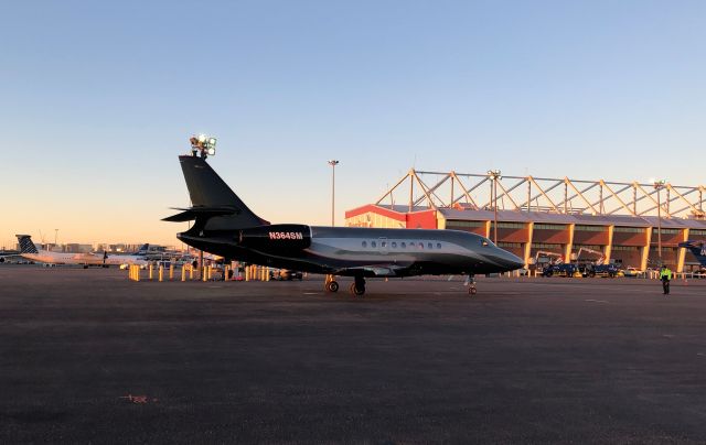 Dassault Falcon 2000 (N364SM) - 12/26/18 