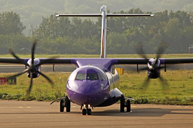 ATR ATR-72 (EI-REM)