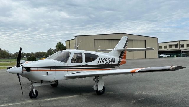 Rockwell Commander 114 (N4934W)