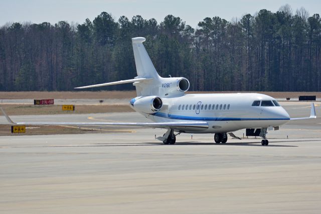 Dassault Falcon 7X (N1216K) - EJM121