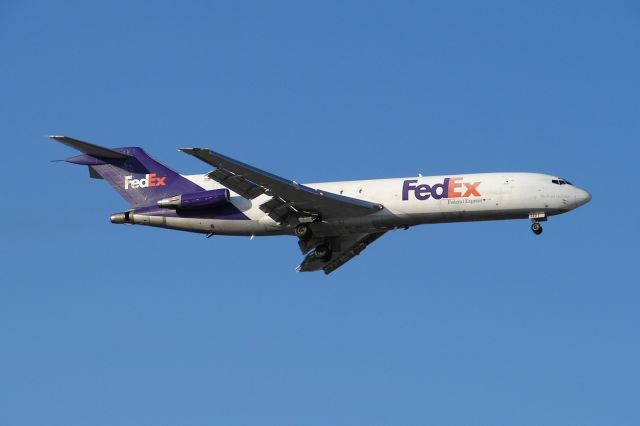 BOEING 727-200 —