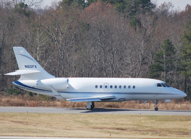 Dassault Falcon 2000 (N60FK) - CHILDRESS KLEIN MANAGEMENT SERVICES LLC taxiing to runway 20 at KJQF - 12/17/10