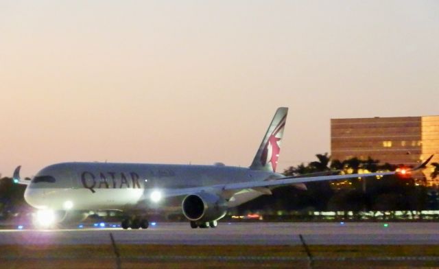 Airbus A350-900 (A7-ALP) - The New Qatar A350-900XWB Holding short"For the flight to Doha