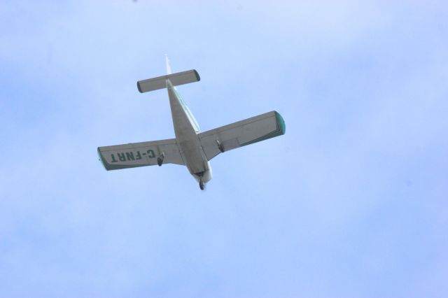 Piper Cherokee (C-FNRT) - C-FNRT Piper PA-28-160X en vol au dessus de Lavaltrie QC. le 10-04-2021 à 10:40